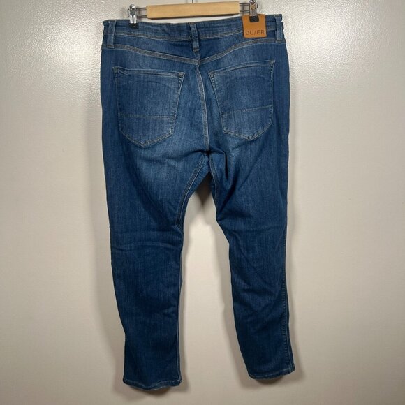 Men's Relaxed Fit Blue Jeans - Picture 2 of 13